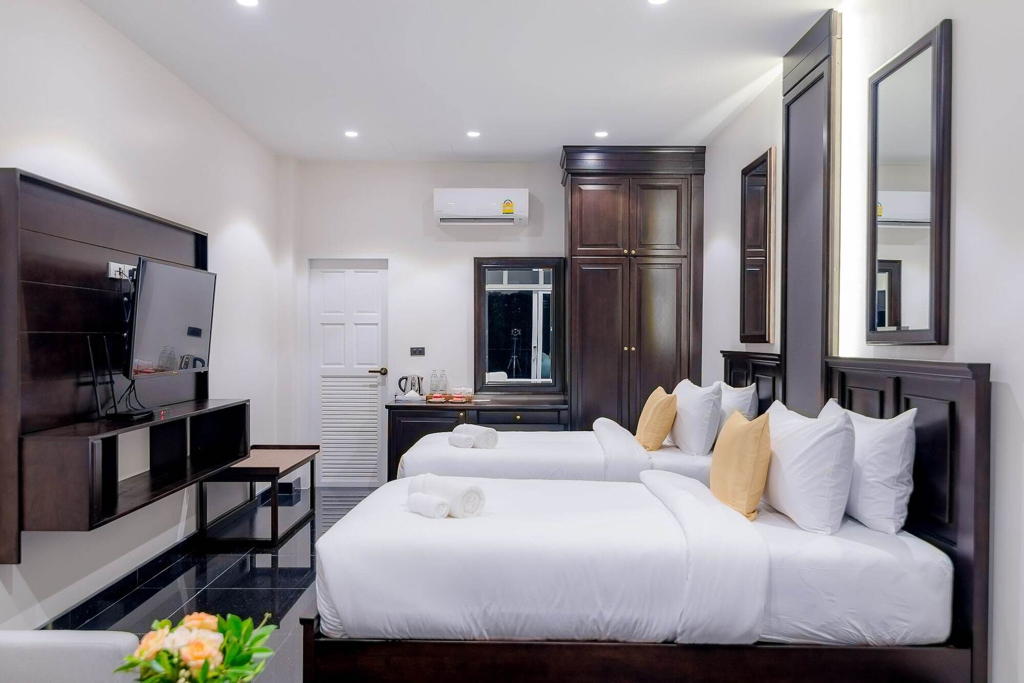 T Villas Hua Hin Khao Tao Extérieur photo